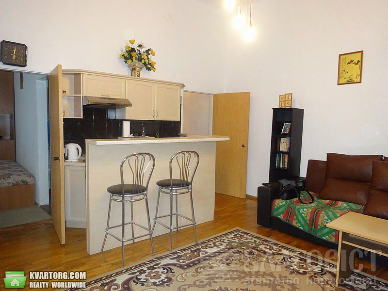 Sell 2-room apartment. Киев,  Тарасовская — photo 9