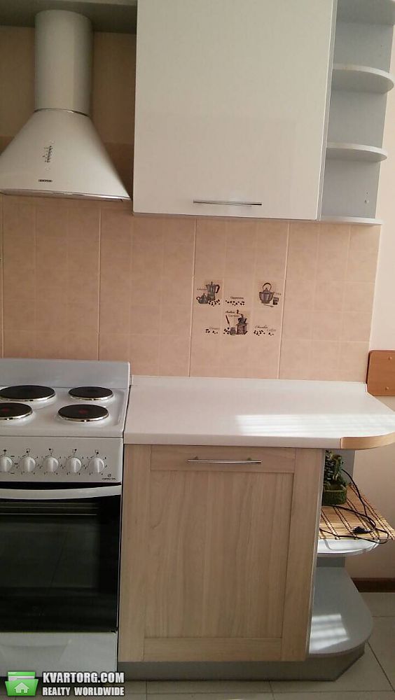 Rent out 1-room apartment. Киев,  Ракетная — photo 4