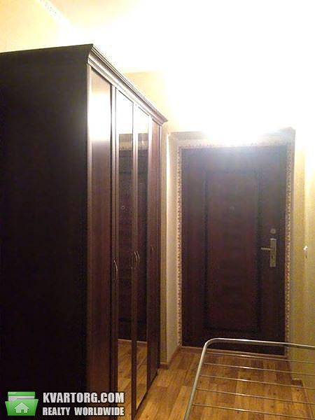 Rent out 1-room apartment. Киев,  Алма-Атинская — photo 1