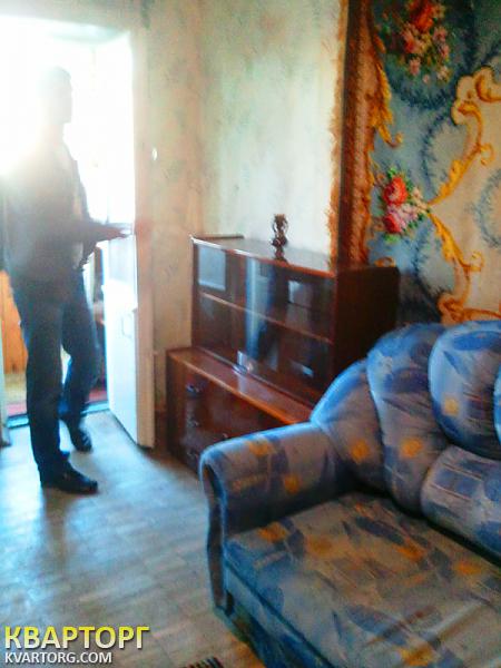 Rent out 1-room apartment. Киев,  Шолом-Алейхема — photo 1