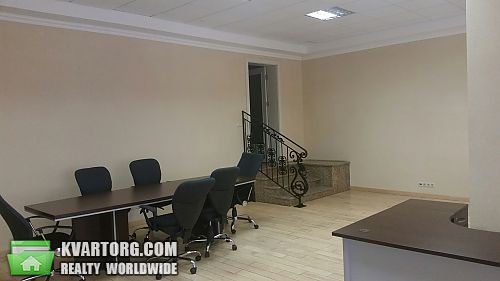 Rent out office. Киев, Институтская — photo 3