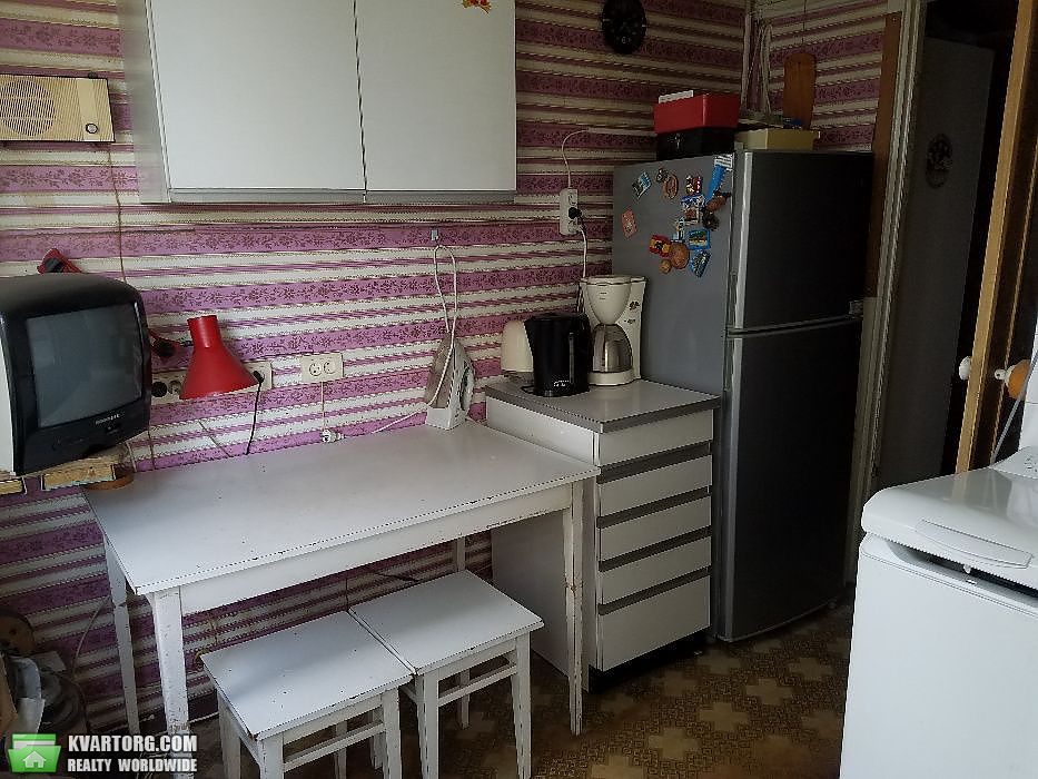 Sell 3-room apartment. Киев,  Автозаводская — photo 3