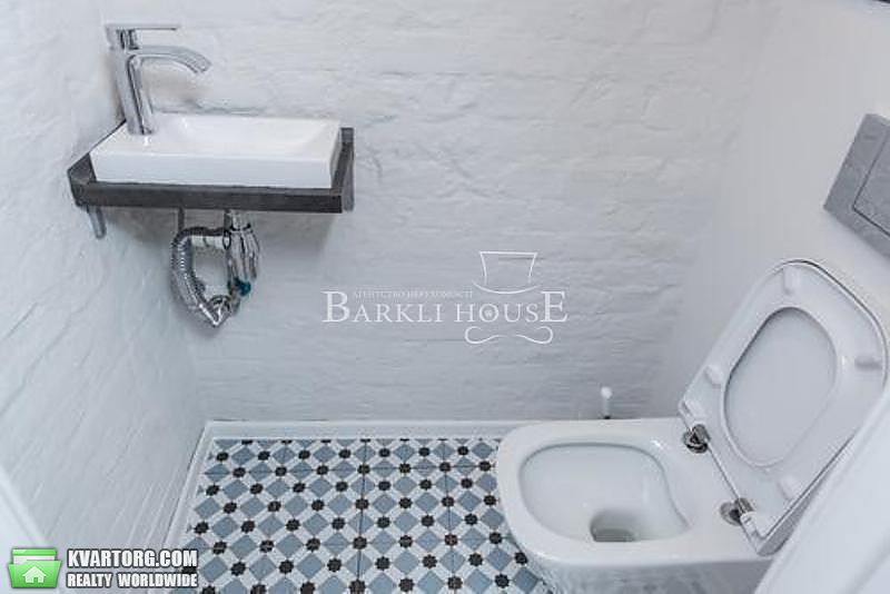 Rent out 2-room apartment. Киев,  Бассейная — photo 7