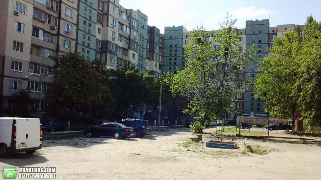 Sell 2-room apartment. Киев, Григоровича-Барского — photo 1
