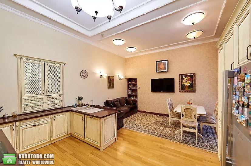 Sell multi-room apartment. Киев,  Владимирская — photo 2
