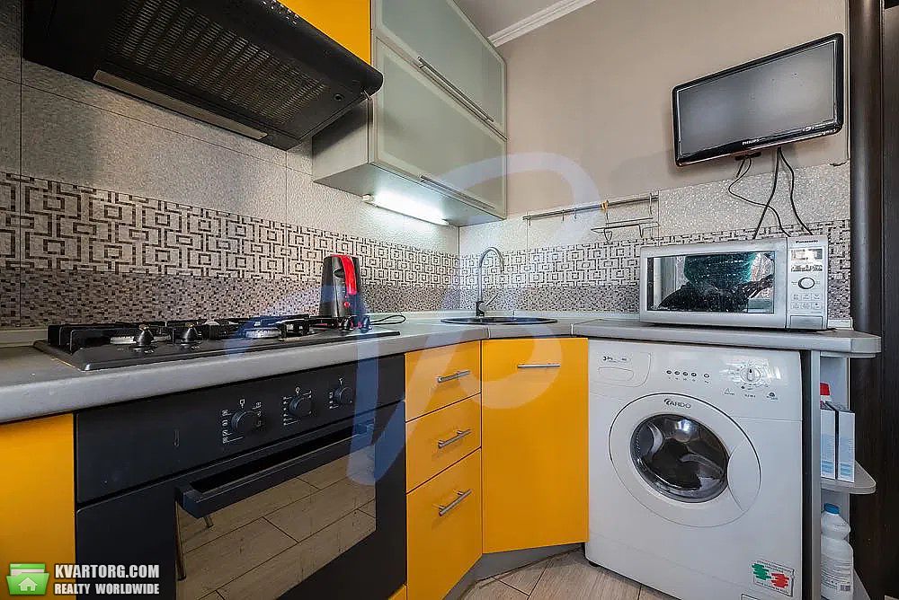 Sell 2-room apartment. Киев,  Старокиевская — photo 2