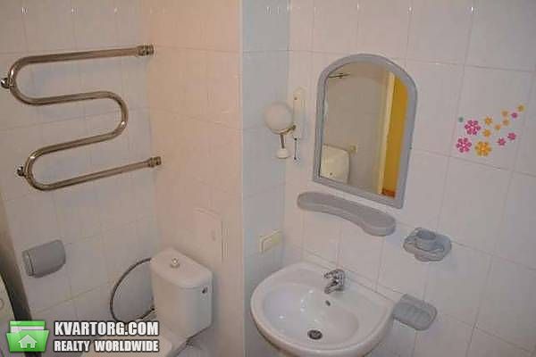 Sell 2-room apartment. Киев,  Мельникова — photo 2