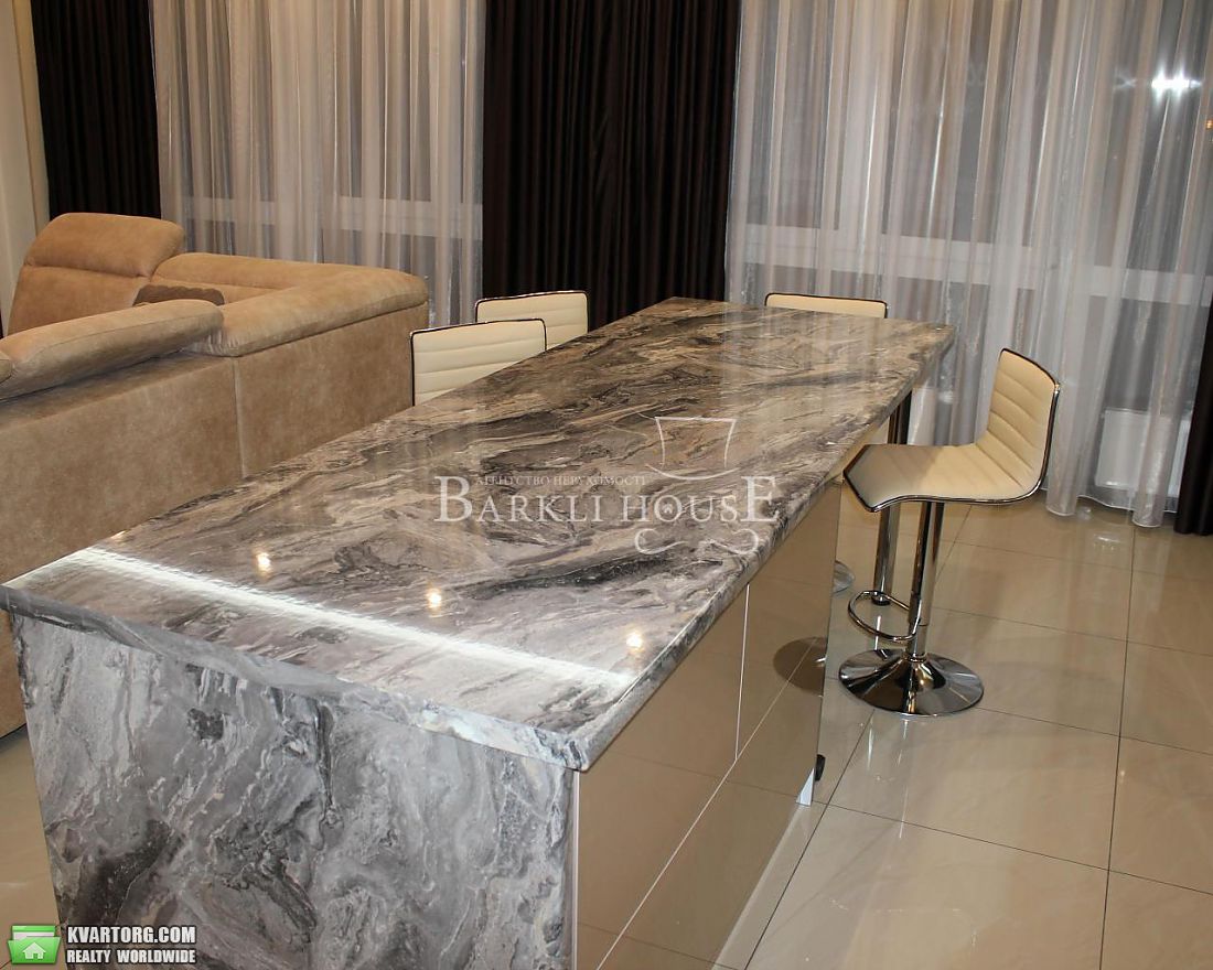 Rent out 3-room apartment. Киев,  Златоустовская — photo 6