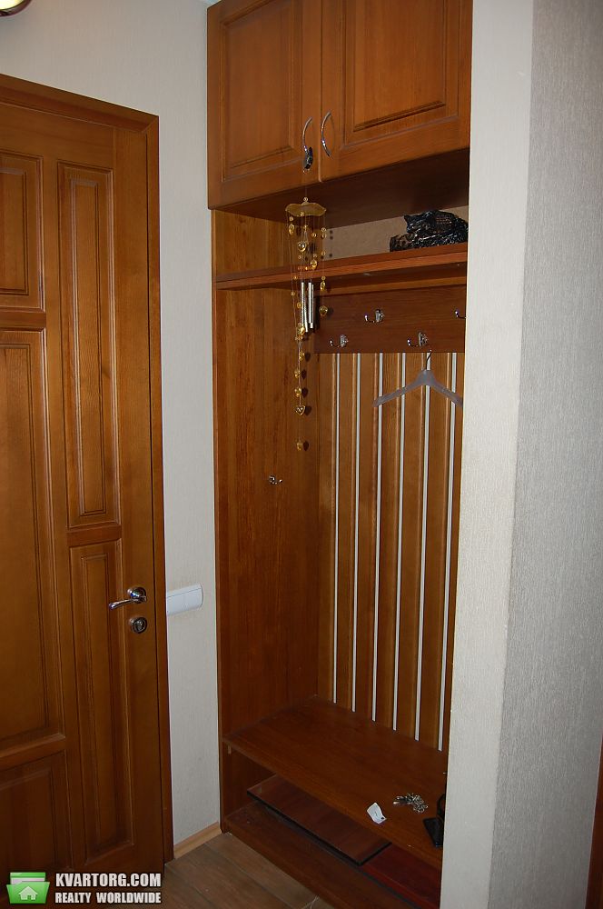 Rent out office. Киев,  Владимирская — photo 10