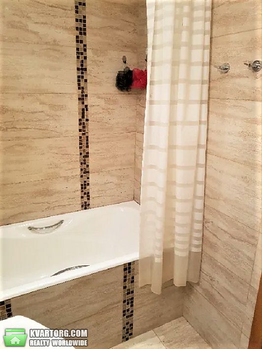 Rent out 3-room apartment. Киев, Стуса Василия ул. — photo 6