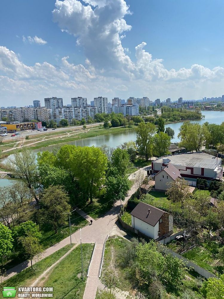 Sell 3-room apartment. Киев,  Радужная — photo 7