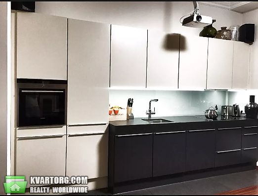 Rent out 2-room apartment. Киев,  Жилянская — photo 5
