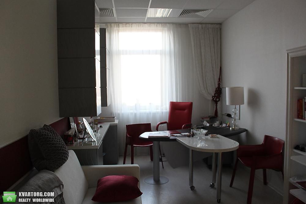 Rent out office. Киев, ул.Владмирская — photo 5