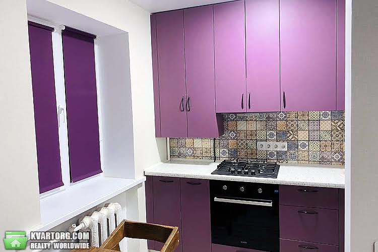 Rent out 2-room apartment. Киев,  Вишни — photo 4
