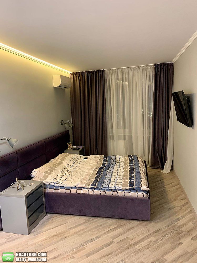 Rent out 2-room apartment. Киев,  Лобачевского пер — photo 7