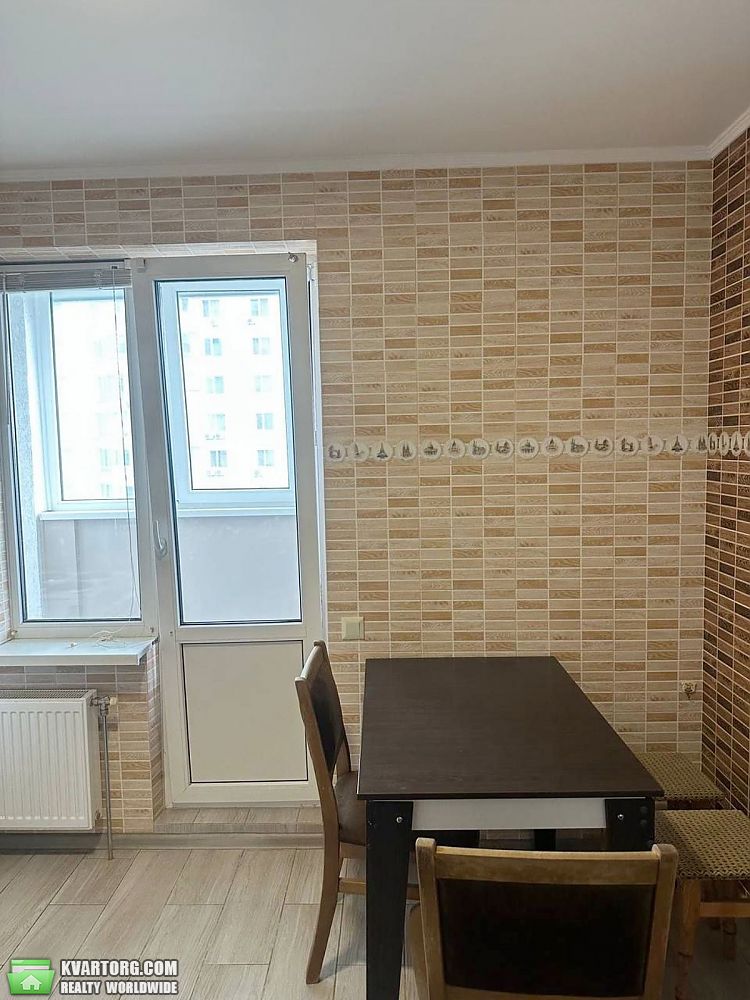 Rent out 1-room apartment. Киев, Донца — photo 6