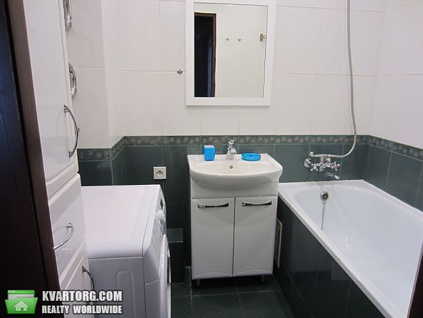 Rent out 2-room apartment. Киев,  Вербицкого — photo 4