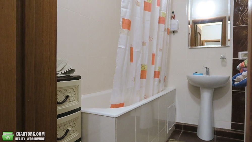 Sell 1-room apartment. Киев,  Воскресенская — photo 2