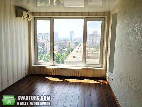 Sell 1-room apartment. Киев, Березняковская — photo 1