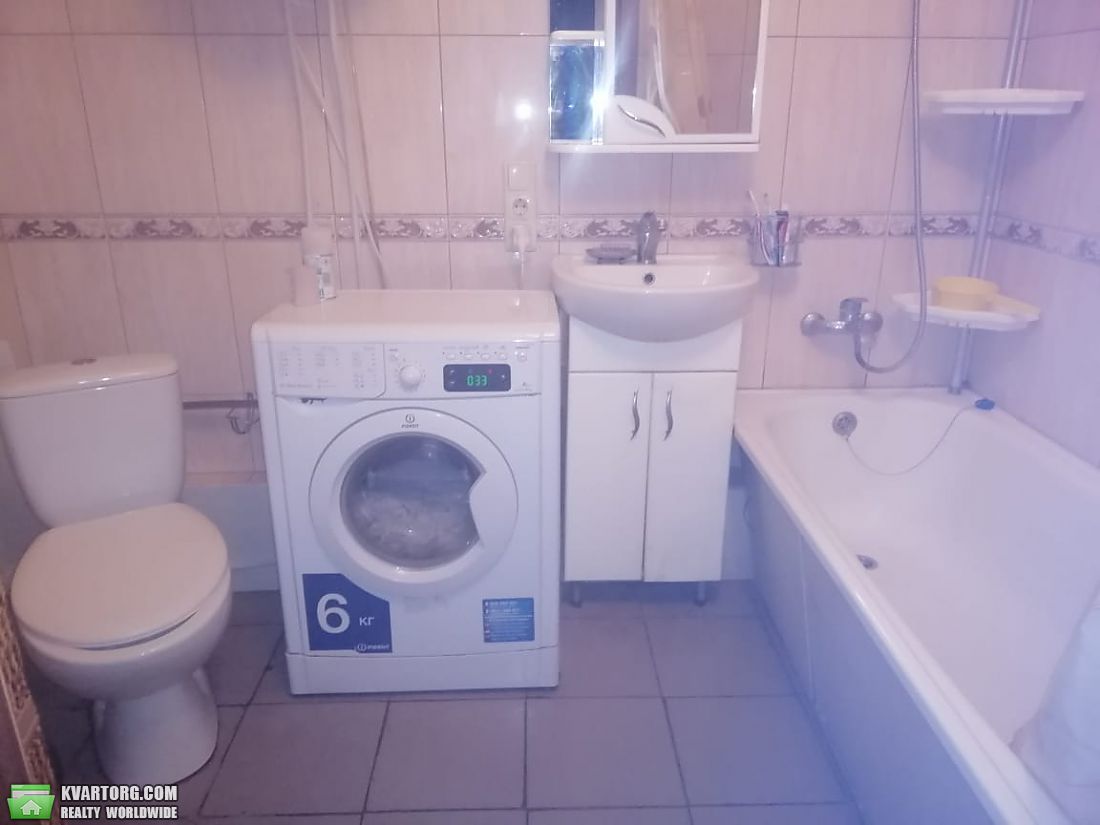 Rent out 1-room apartment. Киев, Максимовича — photo 4