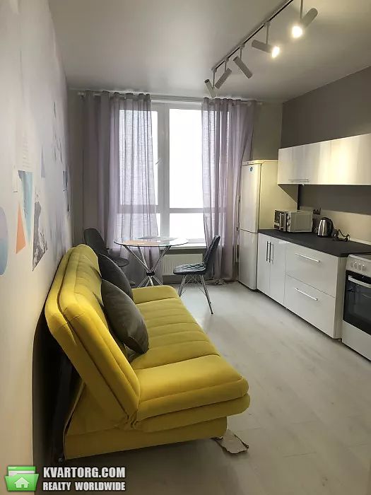Sell 1-room apartment. Киев, Каменская — photo 2