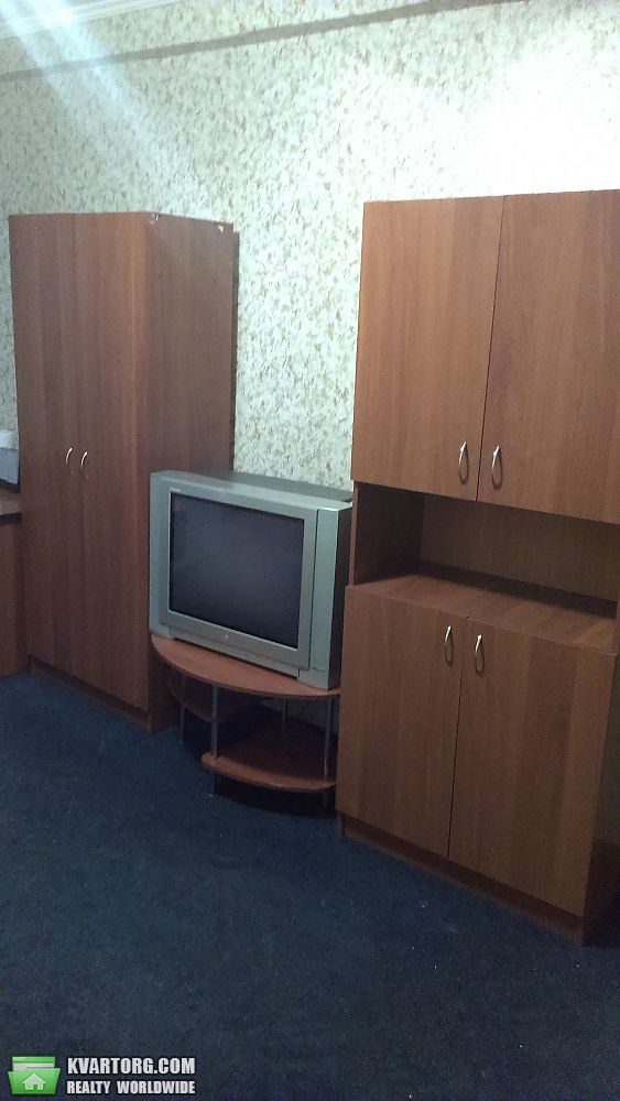 Sell 3-room apartment. Киев, 40-летия октября — photo 3