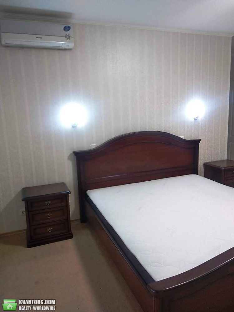 Rent out 4-room apartment. Киев,  Вавиловых — photo 3