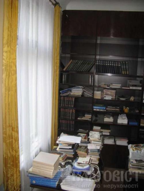 Sell 4-room apartment. Киев, Шелковичная — photo 9