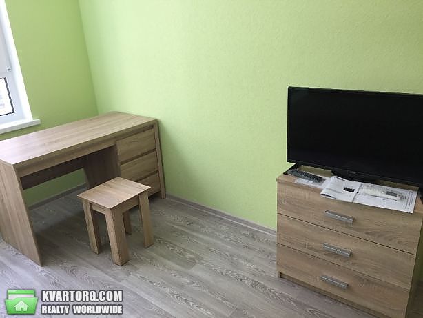 Rent out 1-room apartment. Киев,  Конева — photo 6