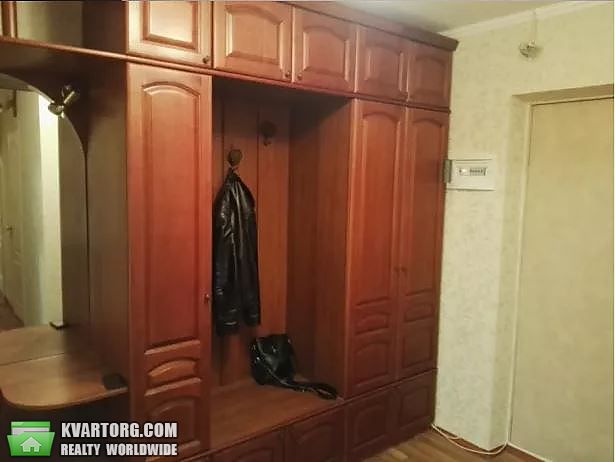 Rent out 2-room apartment. Киев,  Декабристов — photo 3
