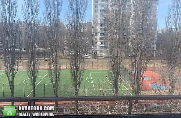Sell 3-room apartment. Киев,  Волгоградская — photo 1