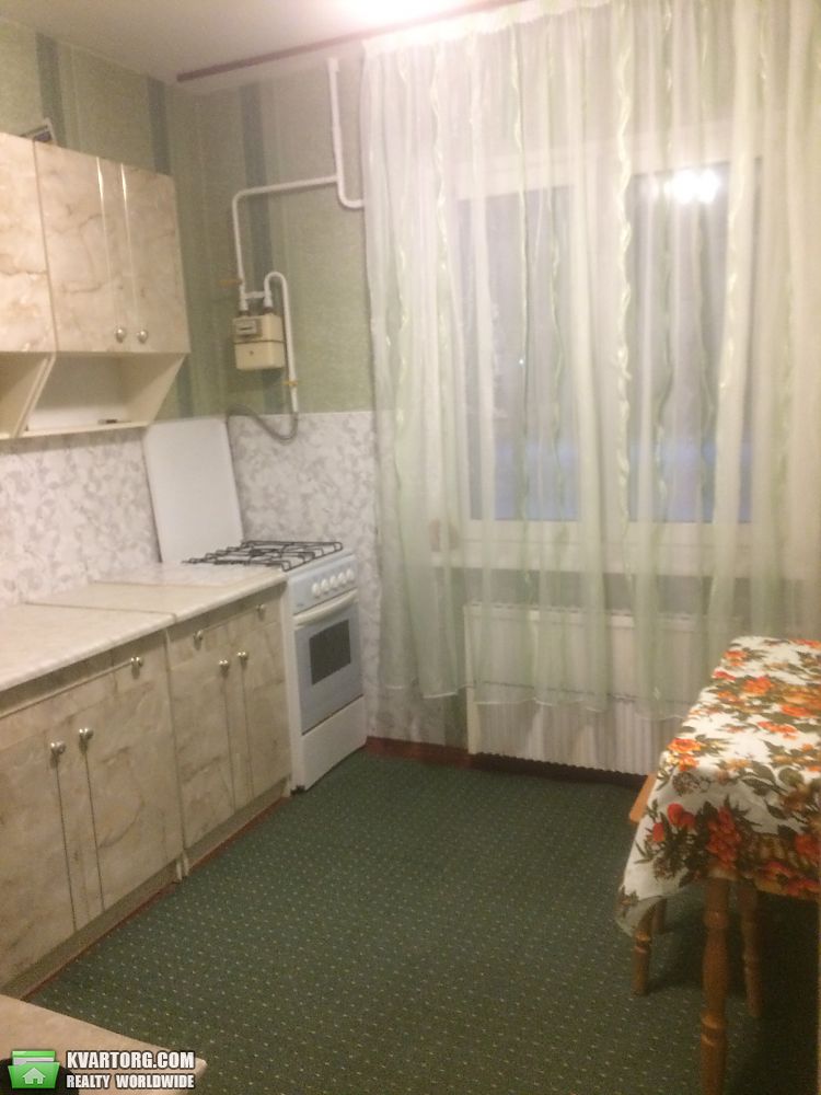 Rent out 1-room apartment. Киевская обл., Святоюрьевская — photo 4
