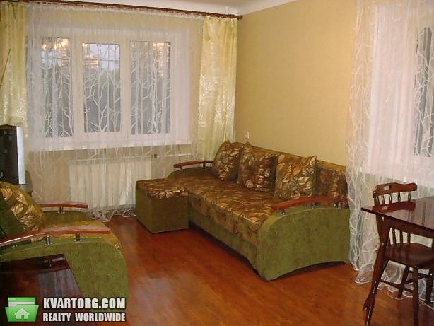 Rent out 1-room apartment. Киев,  Рыбалко — photo 1