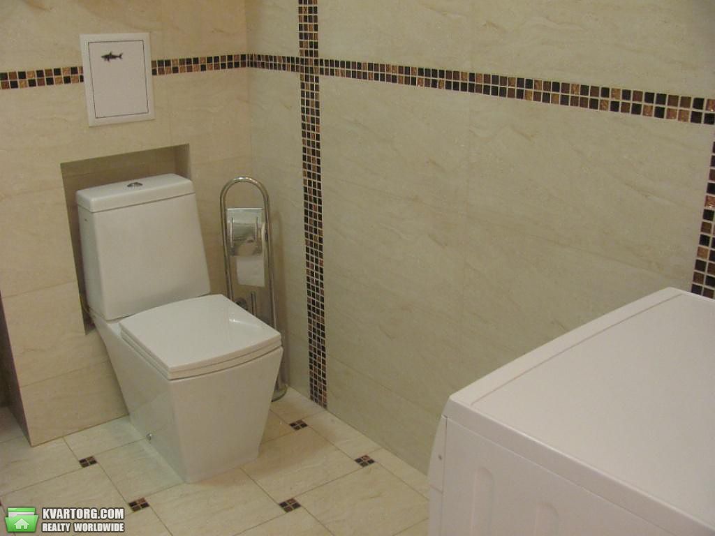 Rent out 2-room apartment. Киев,  Белорусская — photo 4