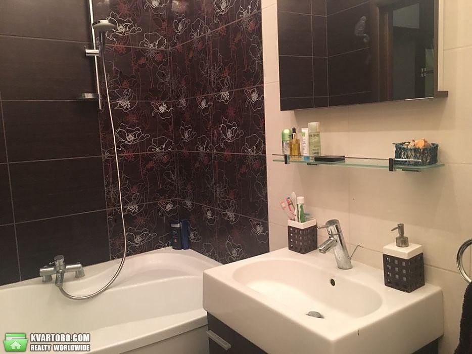Rent out 3-room apartment. Киев, Коновальца — photo 10