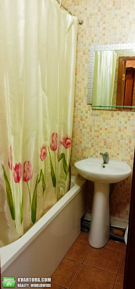 Rent out 1-room apartment. Днепропетровск, Набережная Победы — photo 6