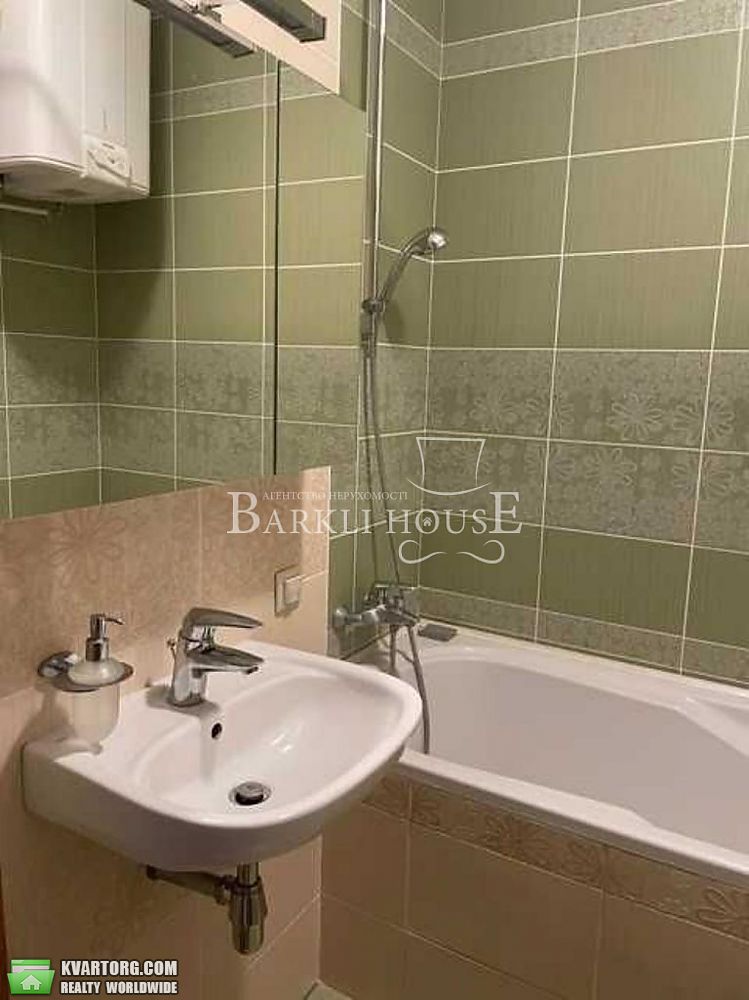 Rent out 3-room apartment. Киев,  Саперно-Слободская — photo 9