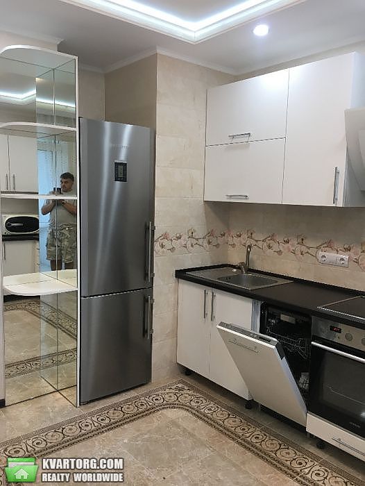 Rent out 3-room apartment. Киев,  Тбилисский пер — photo 5