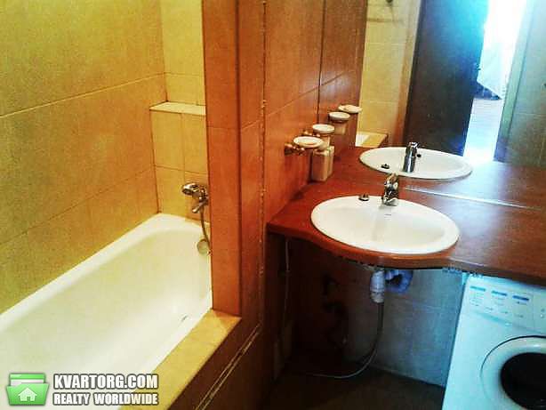 Rent out 2-room apartment. Киев,  Пушиной — photo 4