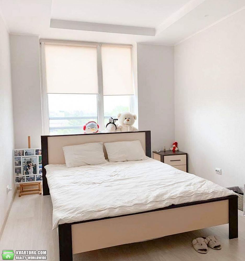 Rent out 2-room apartment. Киев,  Петрицкого — photo 5