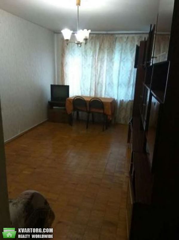 Sell 1-room apartment. Киев,  Вышгородская — photo 1