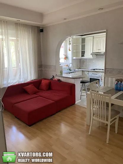 Rent out 3-room apartment. Киев,  Большая Васильковская — photo 4