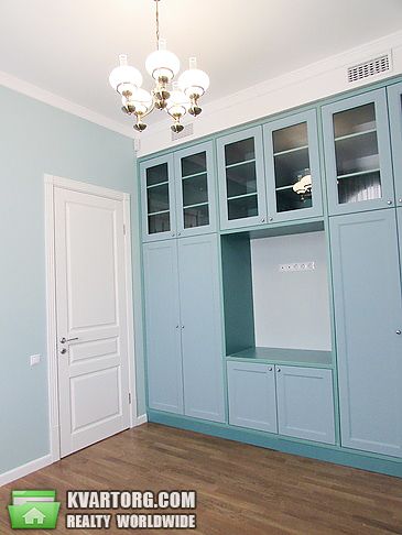 Rent out 4-room apartment. Киев, кожемяцкая — photo 2