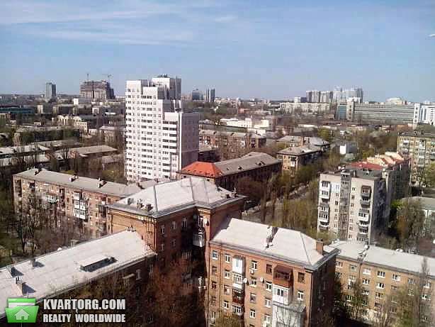 Sell 2-room apartment. Киев,  Гарматная — photo 1