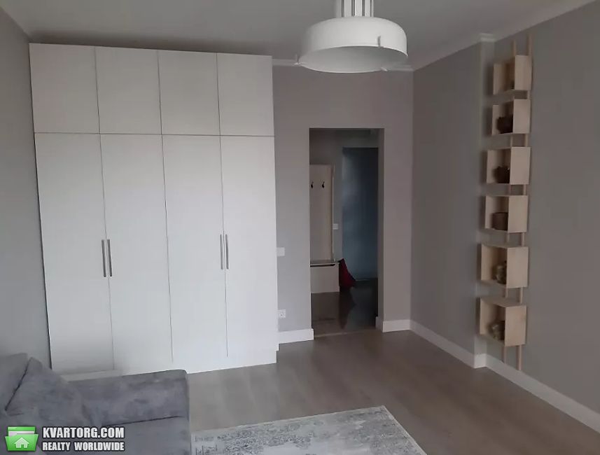 Rent out 1-room apartment. Киев,  Драгоманова — photo 4