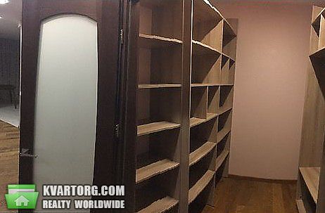 Rent out 3-room apartment. Киев,  Невская — photo 5