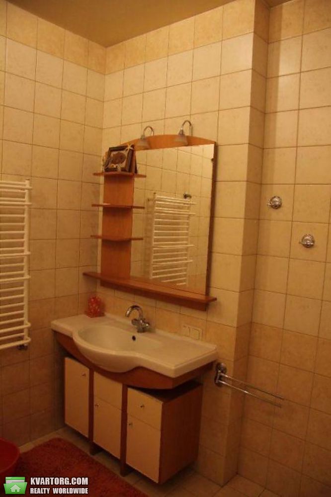 Rent out 4-room apartment. Киев,  Срибнокильская — photo 9