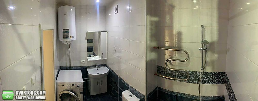 Sell 2-room apartment. Киев,  Автозаводская — photo 2