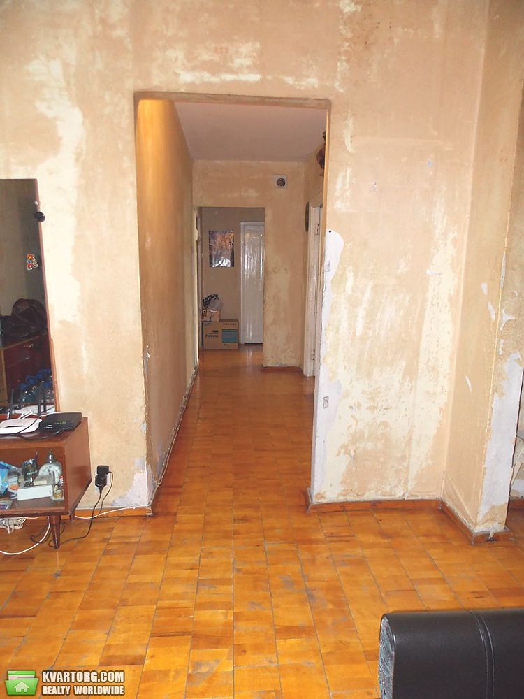 Sell 3-room apartment. Киев,  Курская — photo 3