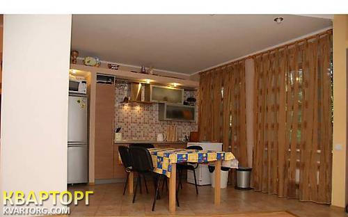 Rent out house. Киев, Лесная — photo 3